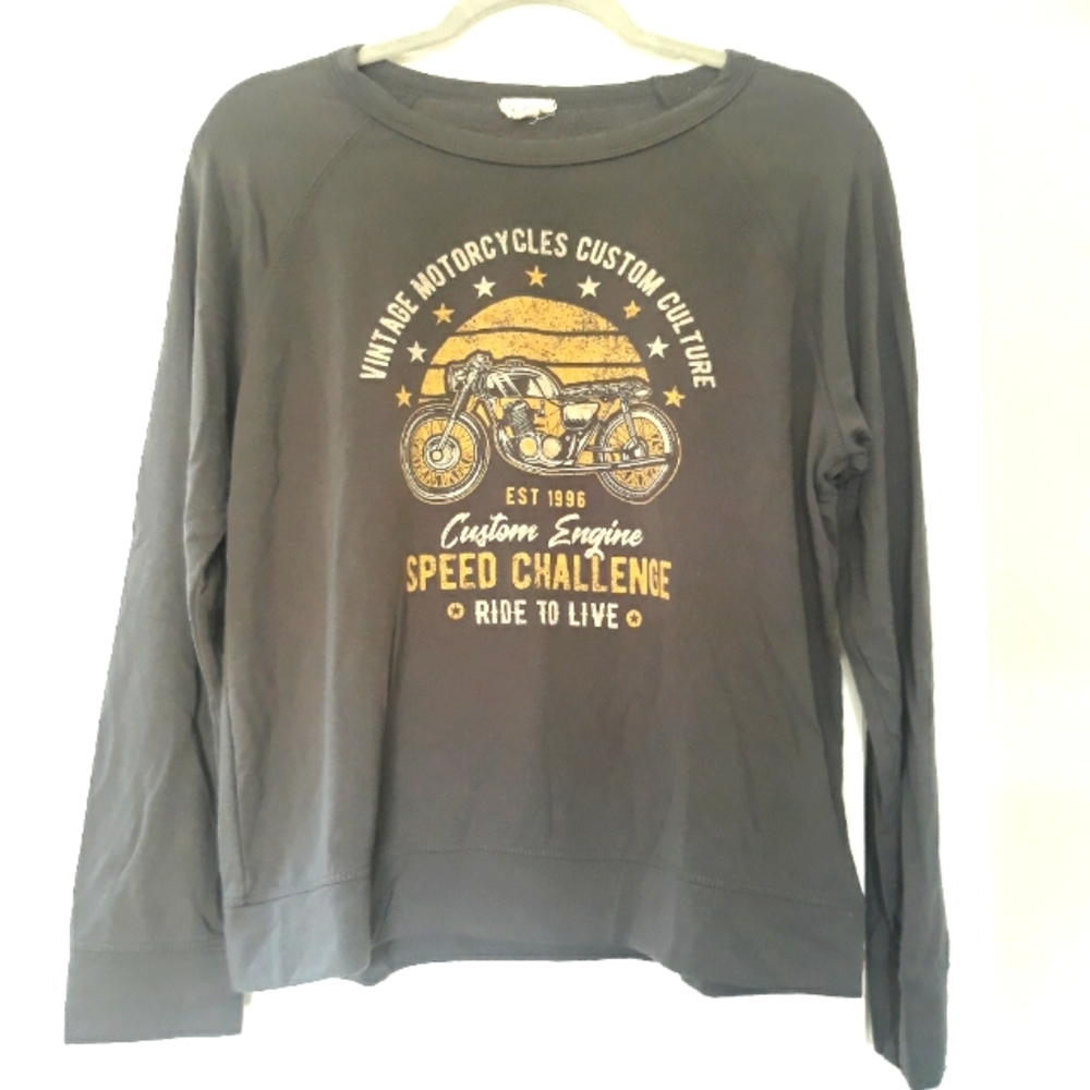 Womans long sleeve